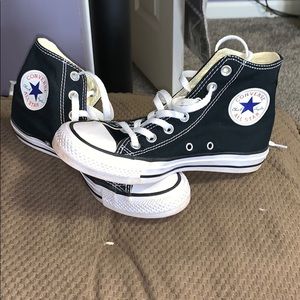 WORN ONCE CONVERSE!